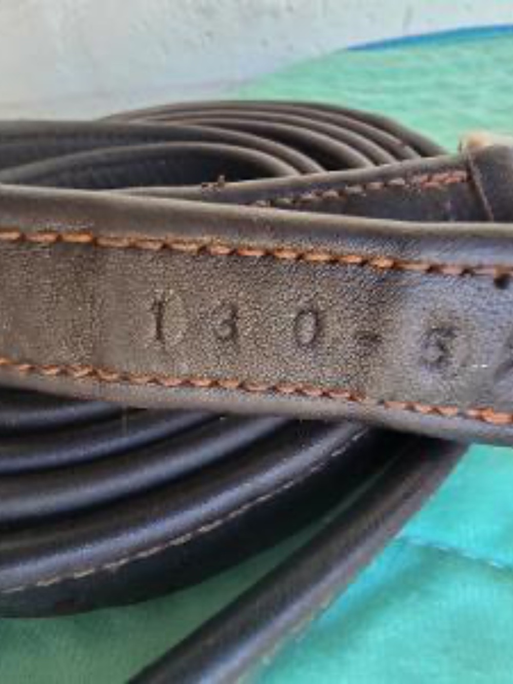 CWD leathers barely used all best quality leather on both sides no nylon - Picture 5 of 7